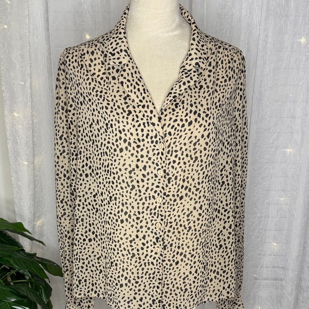 Lulu's Black and Cream Patterned Button-Down Shirt